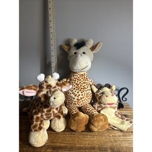 Giraffe Plush Stuffed Lot of 3 - 1 Ganz; 2 No‎ tags; 1 puppet